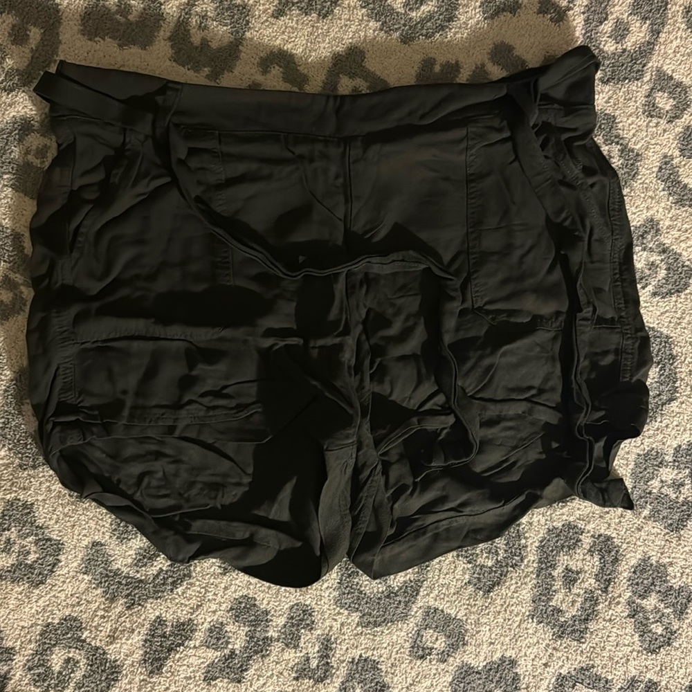 Banana Republic linen shorts